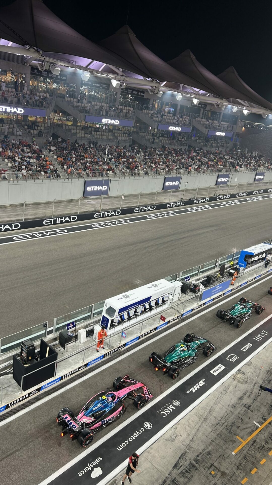 Photo 06-12-2025 18 13 31